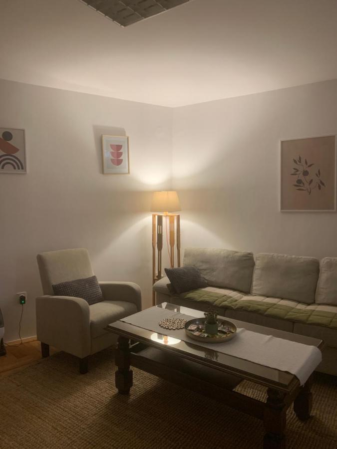 Apartman Yellow House Sarajevo Ngoại thất bức ảnh